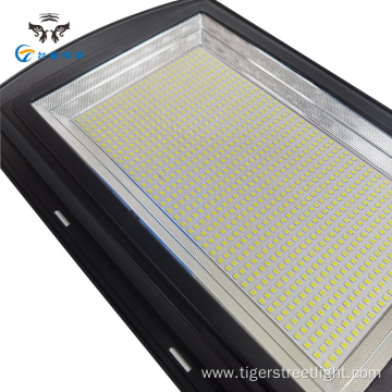 Long Service Life Outdoor Led Solar Street Lights